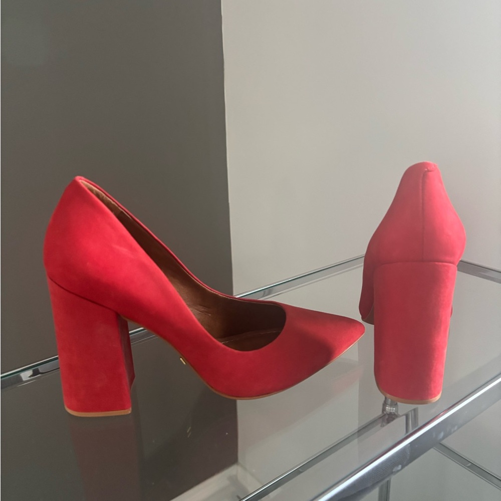 L'INTERVALLE Red Heels - Picture 5 of 8